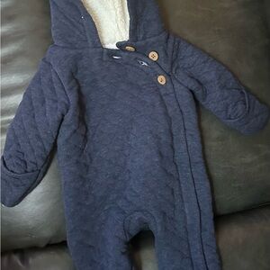 Carter's Hooded Sherpa Pram